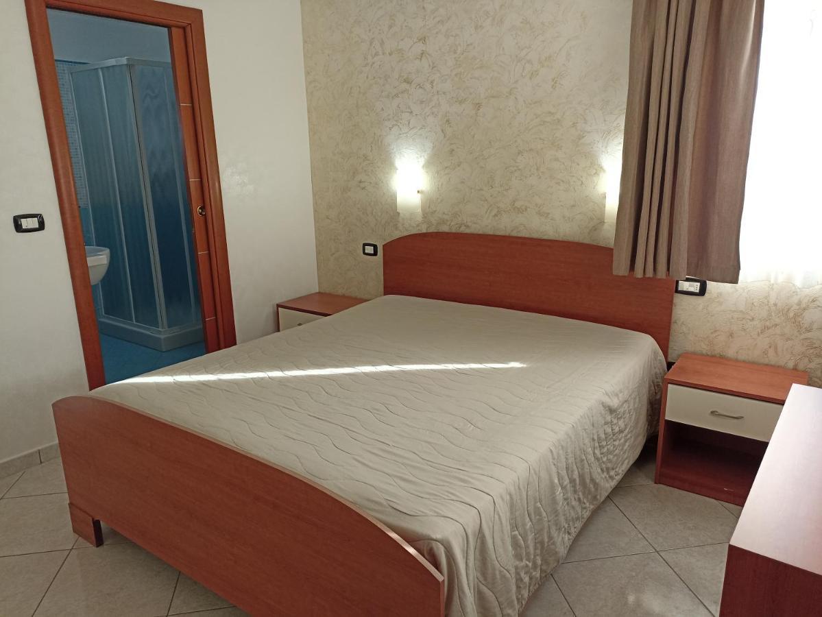 Camere Porto Cesareo Habitación foto