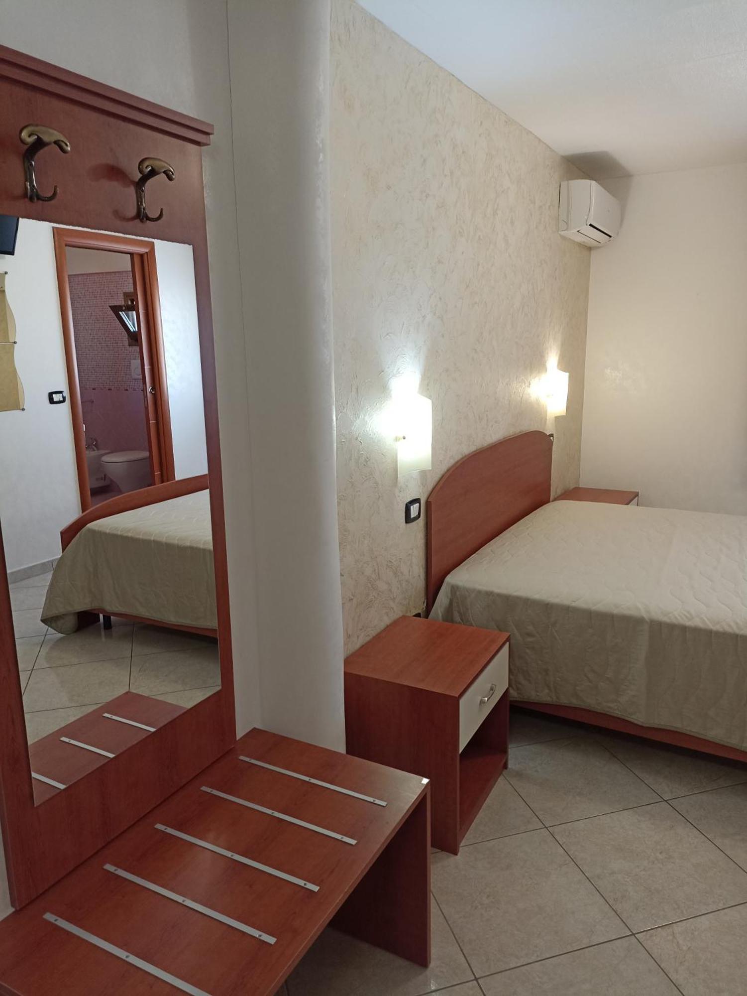 Camere Porto Cesareo Habitación foto
